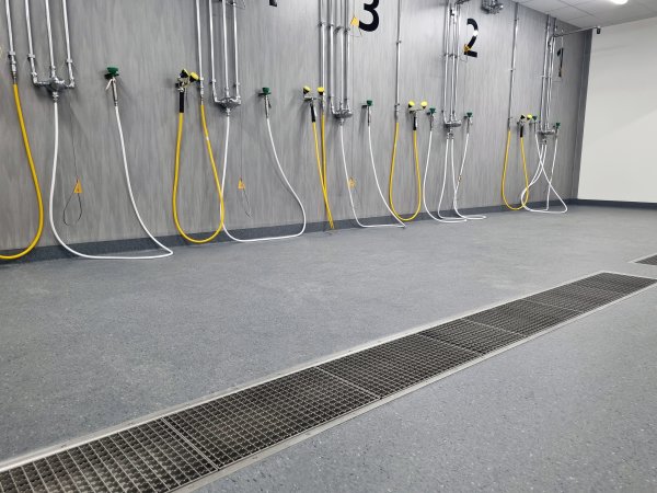 Golvränna, bredd 300 mm FURO 117 Längd 500-20000mm L15 