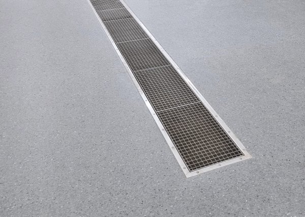 Golvränna, bredd 300 mm FURO 117 Längd 500-20000mm L15 