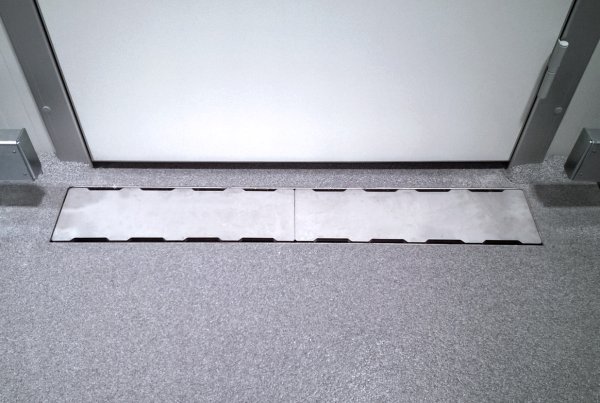 Golvränna, bredd 150 mm FURO 148 Längd 500-20000mm R50-M125