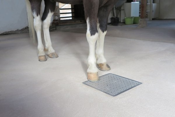 Stallbrunn FURO SB detaljbild 1